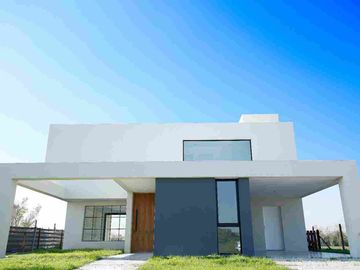 Casa en venta Magallanes Pueblos del Plata