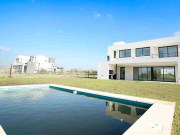 Casa en venta Magallanes Pueblos del Plata