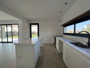 Casa en venta Magallanes Pueblos del Plata