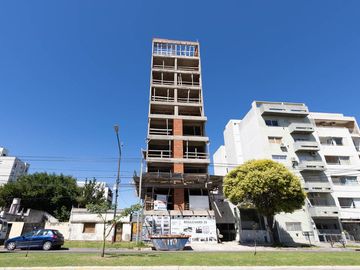 Departamento de 1 dormitorio en venta en La Plata
