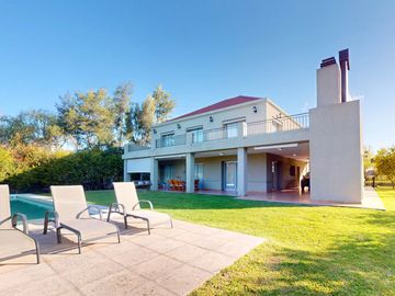 Casa en venta barrio privado - Los Ceibos