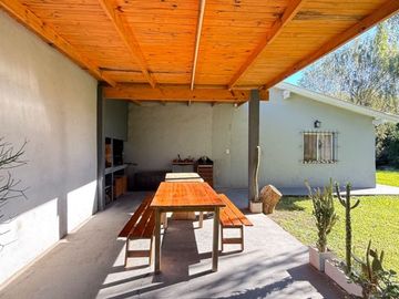 Venta Casa 3 Ambientes Con Jardin Pilar