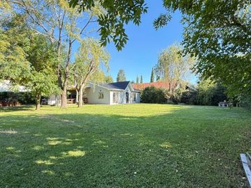 Venta Casa 3 Ambientes Con Jardin Pilar