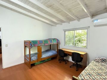Venta Casa 3 Ambientes Con Jardin Pilar