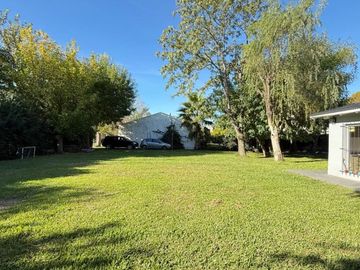 Venta Casa 3 Ambientes Con Jardin Pilar