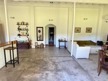 Venta Casa 3 Ambientes Con Jardin Pilar