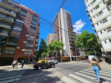 Venta piso 3 dormitorios dependencia cochera fija