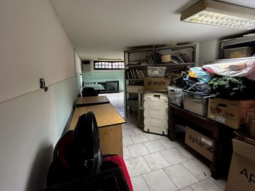VENTA CASA 5 AMBIENTES PISCINA COCHERA QUINCHO