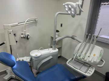 CONSULTORIO ODONTOLOGICO EN VENTA EN MONTE CASTRO
