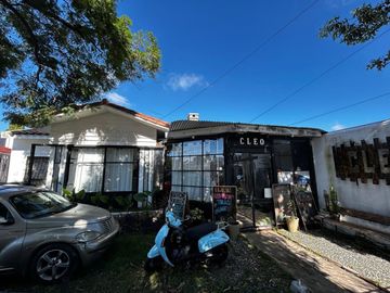 VENTA CASA A DEMOLER EN FADER Y TEJEDA