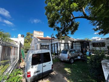 VENTA CASA A DEMOLER EN FADER Y TEJEDA