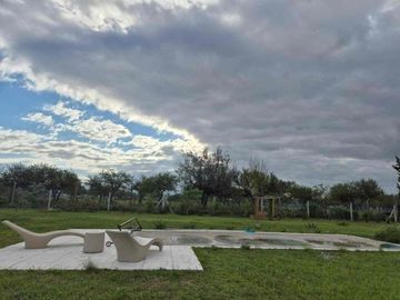 ¡Se vende excepcional lote en Campos del Virrey!