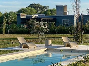 ¡Se vende excepcional lote en Campos del Virrey!
