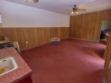 CASA EN  VENTA FLORENCIO VARELA 4 ambientes