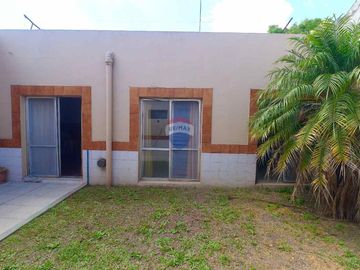 CASA EN  VENTA FLORENCIO VARELA 4 ambientes