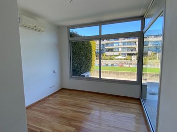 Venta Dpto 2 amb  Vilanova Ramos Mejia c/cochera