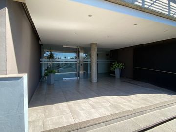 Venta Dpto 2 amb  Vilanova Ramos Mejia c/cochera
