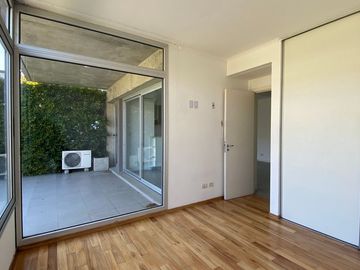 Venta Dpto 2 amb  Vilanova Ramos Mejia c/cochera