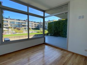 Venta Dpto 2 amb  Vilanova Ramos Mejia c/cochera