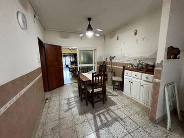 VENTA CASA 3 DORMITORIOS BARRIO CHALET