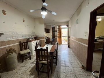 VENTA CASA 3 DORMITORIOS BARRIO CHALET