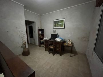 VENTA CASA 3 DORMITORIOS BARRIO CHALET