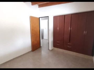 DUPLEX EN VENTA EN CALLE RIOJA DE CDAD DE MENDOZA