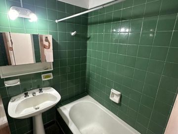 Departamento 3 Amb Venta Belgrano Cochera Luminoso