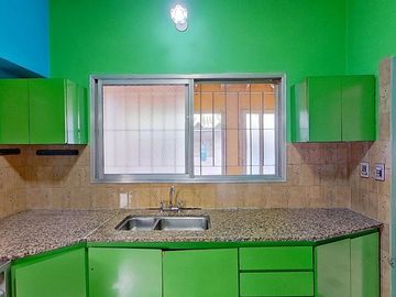 VENTA CASA 3 AMBIENTES EN EZPELETA, QUILMES