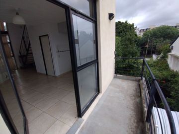 VENTA LOFT DE 2 AMBIENTES BERNAL QUILMES