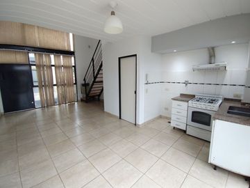 VENTA LOFT DE 2 AMBIENTES BERNAL QUILMES