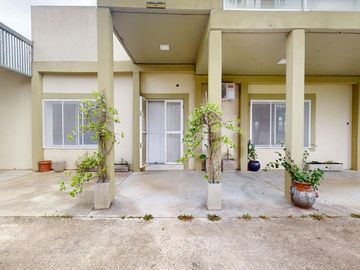 CASA DE 5 DORM. EN VENTA LA PLATA- PILETA Y PARQUE