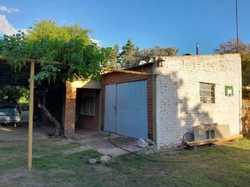 SE VENDE CASA CON TERRENO DE 6has