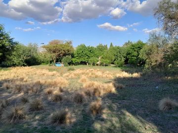 SE VENDE CASA CON TERRENO DE 6has