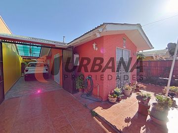 CASA CON EXCELENTE UBICACIÓN LA FLORIDA