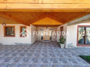Casa en Venta en Av. Virginia Subercaseaux
