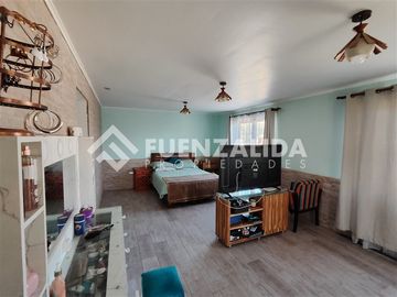 Casa en Venta en Av. Virginia Subercaseaux
