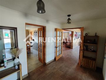 Casa en Venta en Av. Virginia Subercaseaux