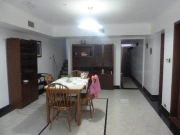 VENTA -  Casa 3 Dormitorios, Jardín y Piscina -  Garita 10, Funes.