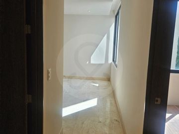 Departamento en venta en Lomas Hipódromo
