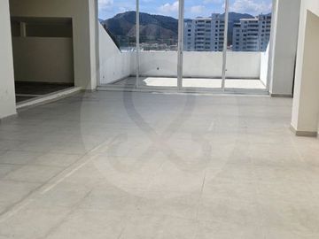 Departamento en venta en Lomas Country Club