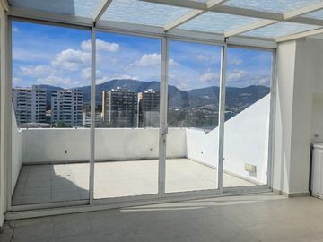 Departamento en venta en Lomas Country Club