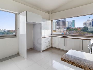 Departamento en venta en Lomas Country Club