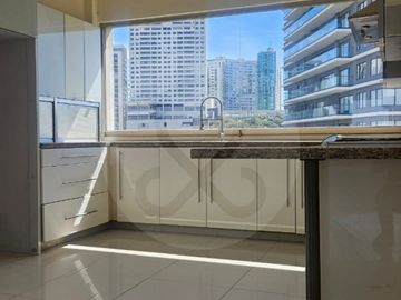 Departamento en venta en Lomas Country Club