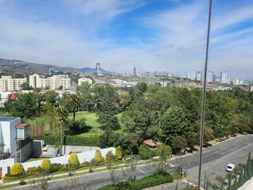 Departamento en venta en Lomas Country Club