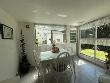 Casa en venta en Valle Dorado