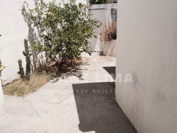 Villas de Benavente 2: Casa en fraccionamiento privado con amplios espacios