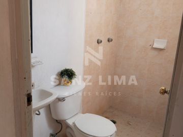 Villas de Benavente 2: Casa en fraccionamiento privado con amplios espacios
