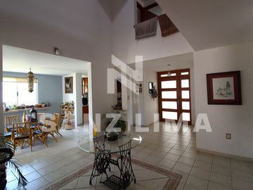 Álamo Country Club: Gran casa campestre, espaciosa e iluminada.