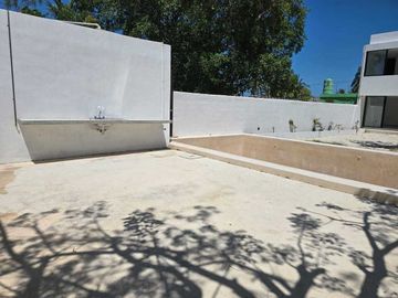 Casa grande en la playa de Chelem, Yucatan